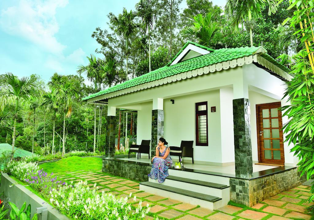 The Woods Resorts Wayanad Sultan Bathery Eksteriør billede