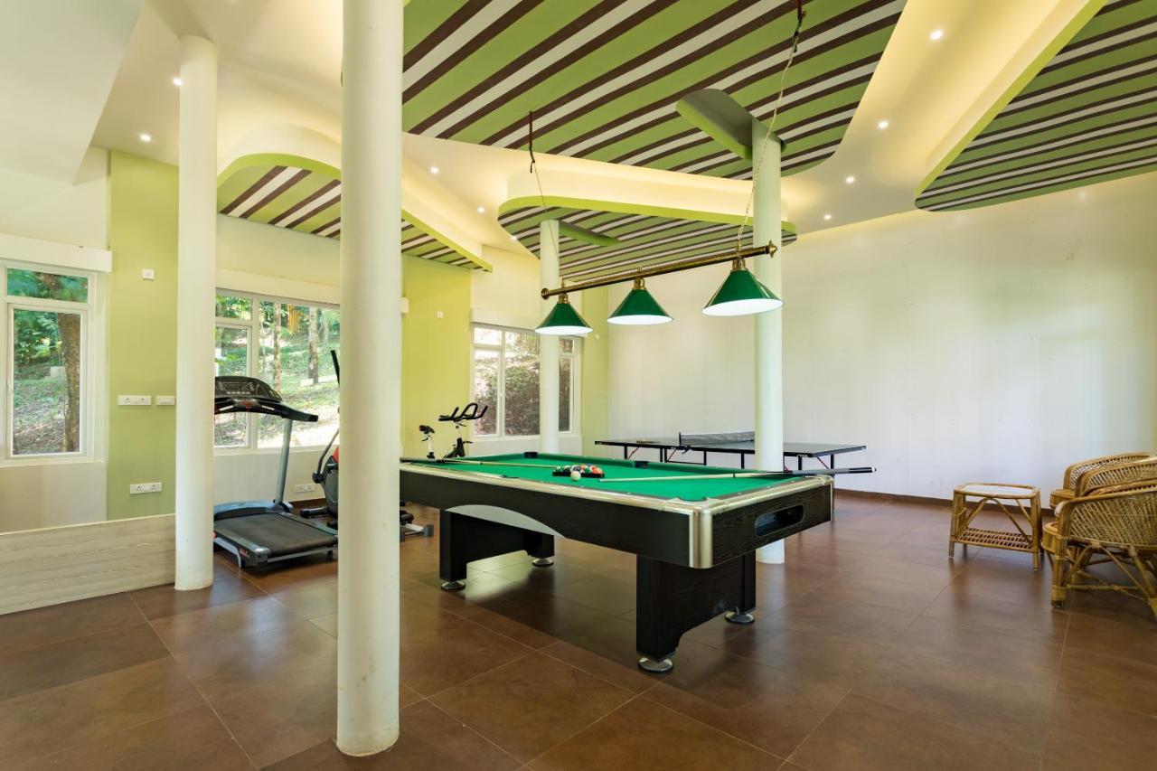 The Woods Resorts Wayanad Sultan Bathery Eksteriør billede
